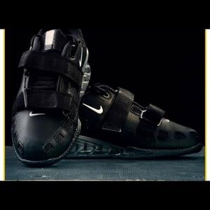 NIKE ROMALEOS 2 WEIGHTLIFTING SHOES